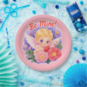 「Be Mine」と書かれたキュートなバレンタインデーのキューピッド ペーパープレート (パーティー)