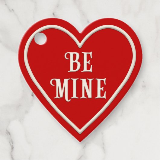 "Be Mine"赤いハートパーソナライズされたバレンタインデー フェイバータグ (正面)