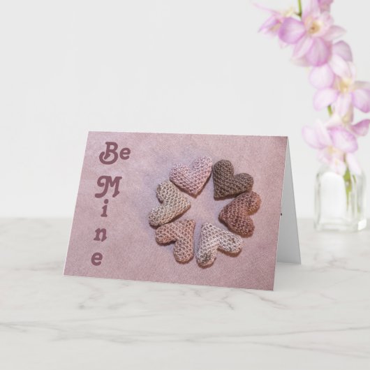 Be Mine Solar-dyed Crocheted Hearts Valentine Card カード (蘭)