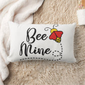 Be Mine Valentine Love Bee ランバークッション (ブランケット)