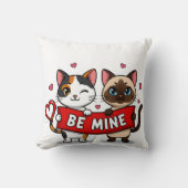 BE MINE Valentine's Cats | Cute Kittens with Love クッション (正面)