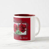 Be My Valentine Twinバラ ツートーンマグカップ (正面右)