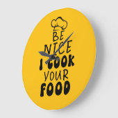 Be Nice私はあなたの食べ物調理師 ラージ壁時計 (傾斜)