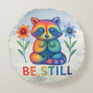 Be Still – Meditation & Prayer Rainbow Raccoon ラウンドクッション