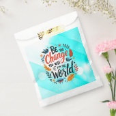 Be the Change You Wish for the World フェイバーバッグ (封をした状態)