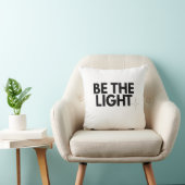 Be the Light - Matthew 5:14 Christian Aesthetic Sh クッション (椅子)
