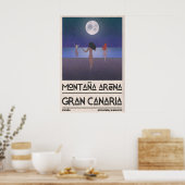 Beach Art Print - Three Figures Walking Toward ポスター (キッチン)