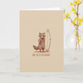 Beach Bandit Raccoon Surfer – Funny Vintage カード (黄色い花)