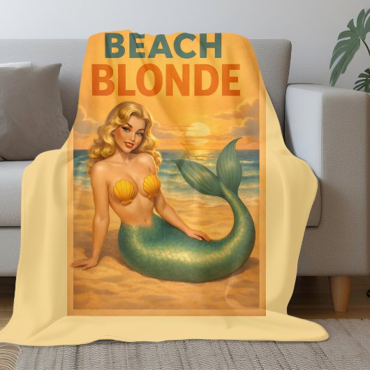 Beach Blonde Pin-Up Mermaid | Yellow Retro Coastal フリースブランケット