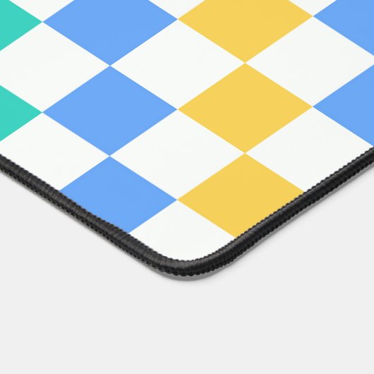 Beach day diagonal checkerboard pattern デスクマット (コーナー)