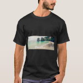 Beach Paradise The Sea Ocean Sand Tシャツ (正面)