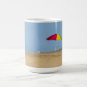 Beach Umbrella 11 oz or 15 oz mug コーヒーマグカップ (中央)