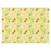Beach vacay pattern with sunglasses and sun hat テーブルクロス (正面(横))