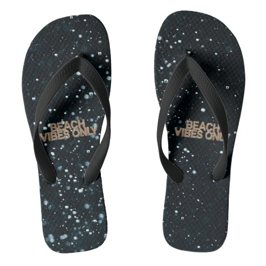 Beach Vibes Only Pair of Flip Flops ビーチサンダル (フットベッド)
