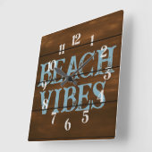 Beach Vibes Wording on Dark Wood Boards スクエア壁時計 (傾斜)