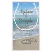 Beach Wedding Hearts in the Sand Elegant スモールペーパーバッグ (裏面)