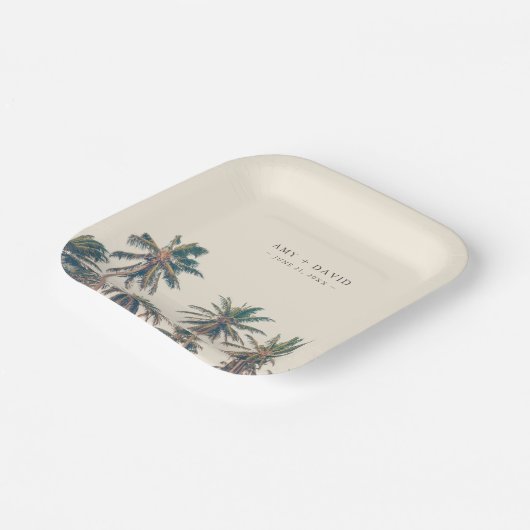 Beach Wedding Reception Palm Tree Personalized ペーパープレート (傾斜あり)
