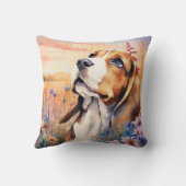 Beagle Dog Lover with Wildflower Meadow クッション (裏面)
