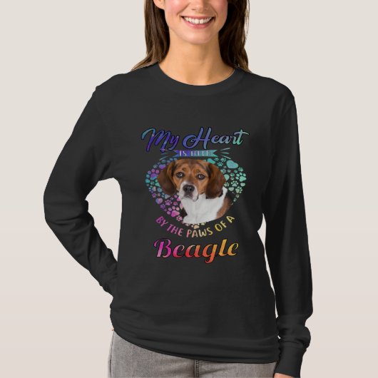 Beagle Dog Owner My Heart Is Held By The Paws Of A Tシャツ (正面)