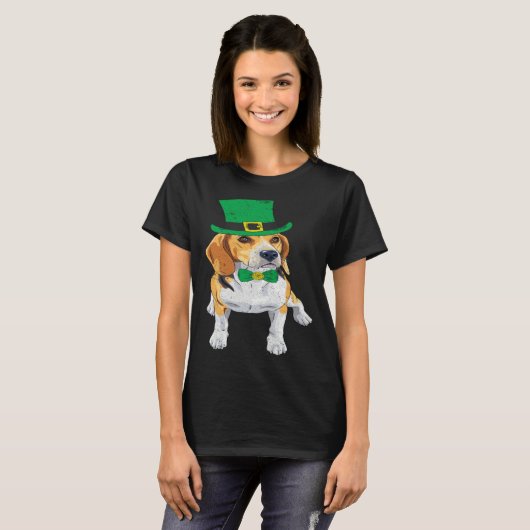 Beagle Dog Shamrock St Patrick s Day Saint Paddy s Tシャツ (正面フル)