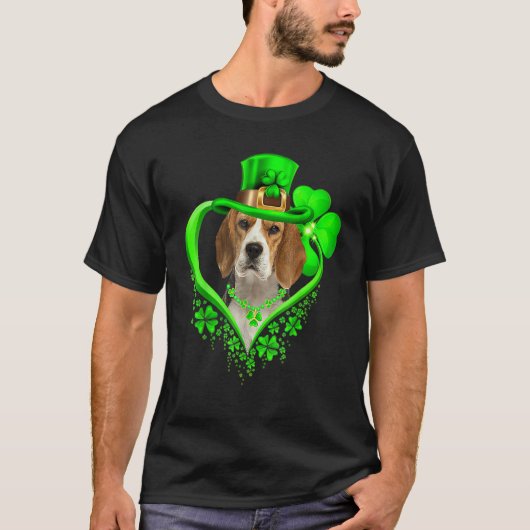 Beagle Dog St Patricks Day Lover Irish Shamrock Tシャツ (正面)