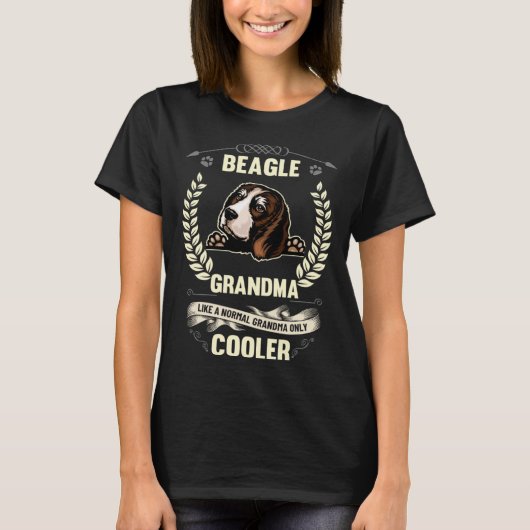 Beagle Grandma Like A Normal Grandma Only Cooler Tシャツ (正面)