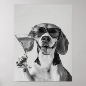 Beagle Holding A Cocktail Wall Art, Black and Whit ポスター (正面)