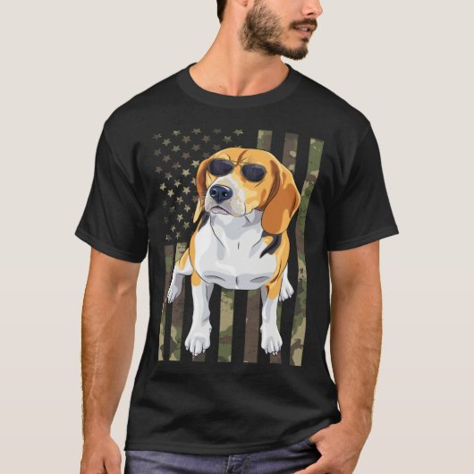 Beagle Men Women Beagle Dad Mom Camo USA Flag Beag Tシャツ (正面)