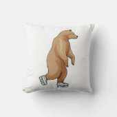 Bear at Ice skating with Ice skates クッション (正面)