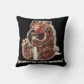 Bear Contemplates Hibernation クッション (裏面)