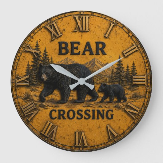 Bear Crossing Cabin Mountain Wildlife Gift ラージ壁時計 (正面)