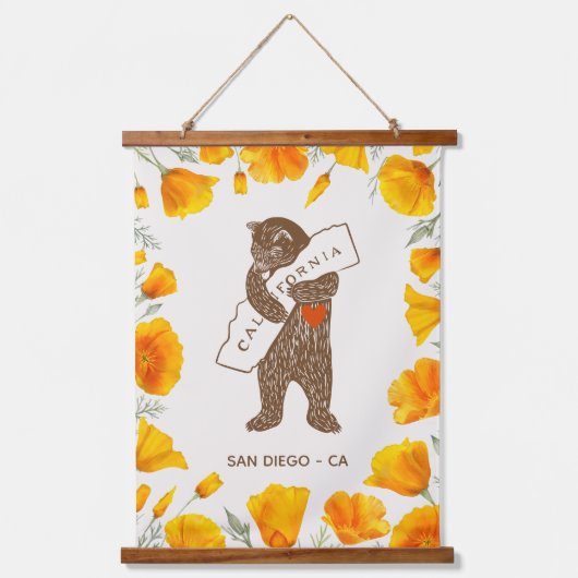 Bear Hugging California Map Poppies Custom 吊り下げ型タペストリー (正面)