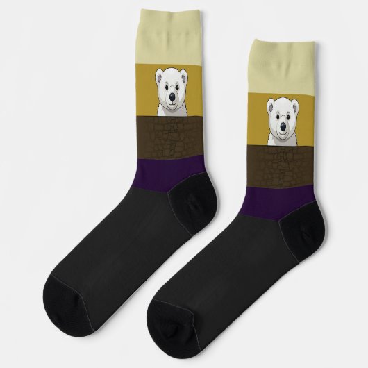 Bear looking over wall, Golden Brown ソックス (左)