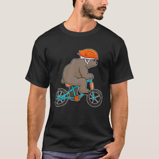 Bear On Bike Bicycle Cycling Bear Tシャツ (正面)