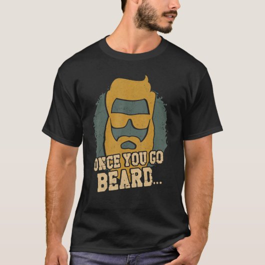 Beardu2026に行くと髭の恋人ひげ男 Tシャツ (正面)