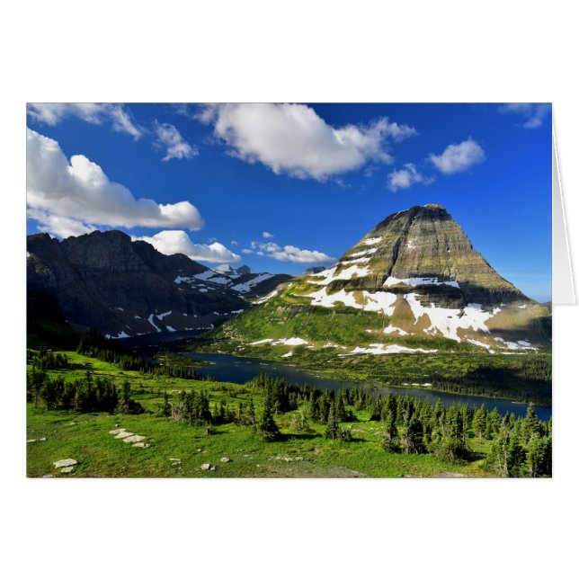 Bearhat隠された湖および山 (正面横)