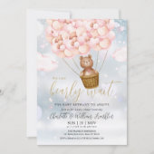 Bearly待ちテディベアーガール冬のベビーシャワー 招待状 (正面)