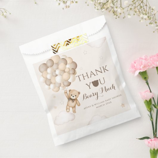 Bearly待ち茶色のクマ気球ベビーシャワー フェイバーバッグ (封をした状態)