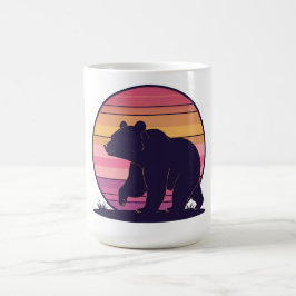 Bearly Awake – 面白いレトロ熊の夕焼けデザイン コーヒーマグカップ
