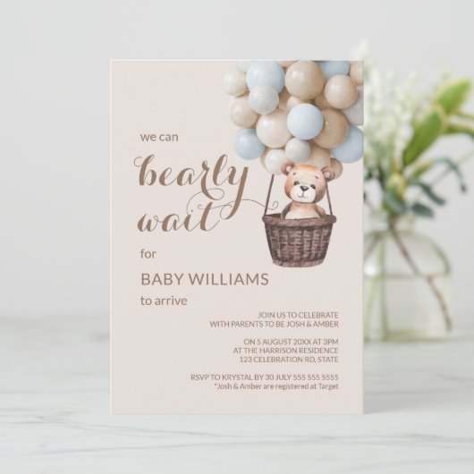 Bearly Waitテディバルーン男の子の赤ちゃんシャワーinvitat 招待状 (スタンド正面)