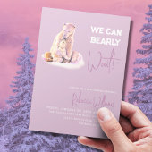 Bearly Wait極熊ピンク冬の赤ちゃんシャワー 招待状