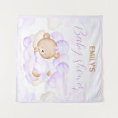 Bearly Wait紫色の女の子の赤ちゃんシャワー背景 タペストリー (正面(横))