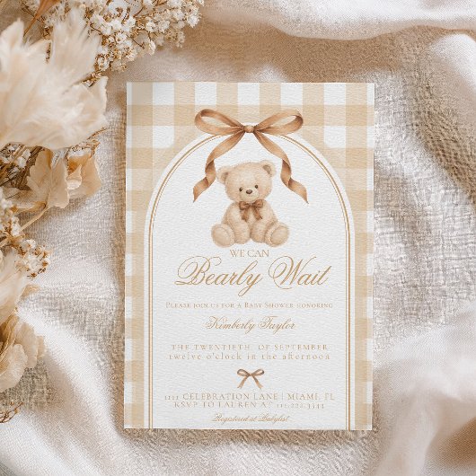 Bearly Wait Teddy Bear Beige Gingham Baby Shower 招待状