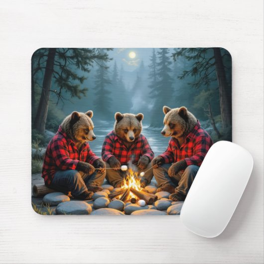 Bears Roasting Marshmallows at a Campfire マウスパッド (マウス)