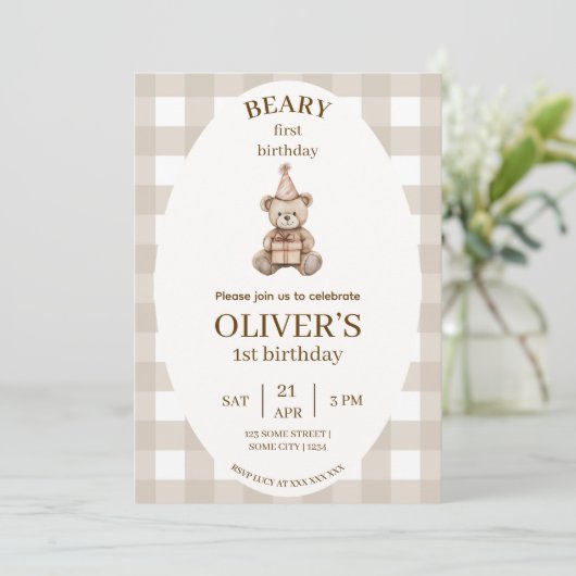 Beary First Birthday Invitation Gingham Editable 招待状 (スタンド正面)