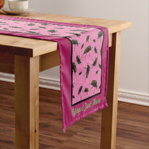 Beatle Bug Table Runner – オプションの個人用設定 ショートテーブルランナー