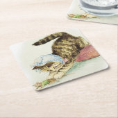 Beatrix Potter恋しく思の「Moppet Chases a Mouse」 スクエアペーパーコースター (アングル)