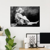 Beautiful 1920s girl ポスター (ホームオフィス)