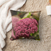 Beautiful Angelica Flower Throw Pillow クッション (ブランケット)