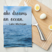 Beautiful Blue Lake Michigan With Cirrus Clouds キッチンタオル (四つ折り)